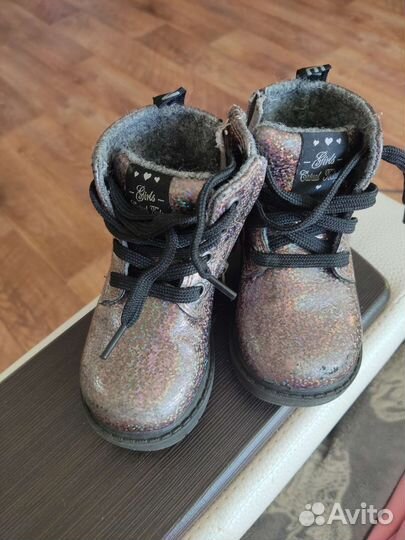 Ботинки для девочки