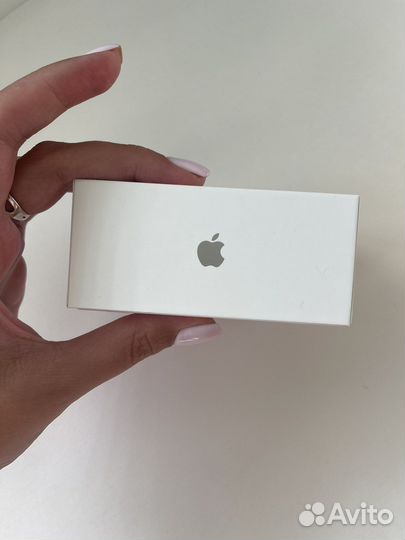 Коробка от airpods