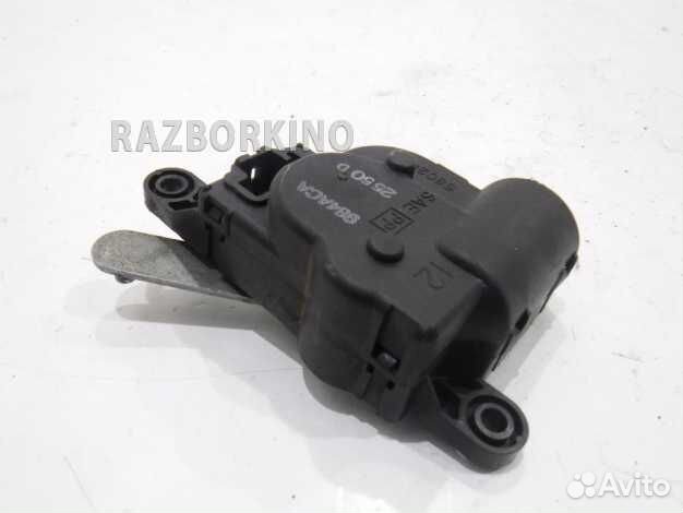 Моторчик заслонки печки