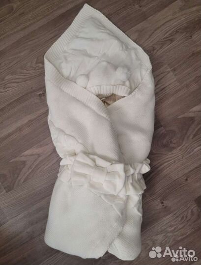 Вязаный комплект на выписку