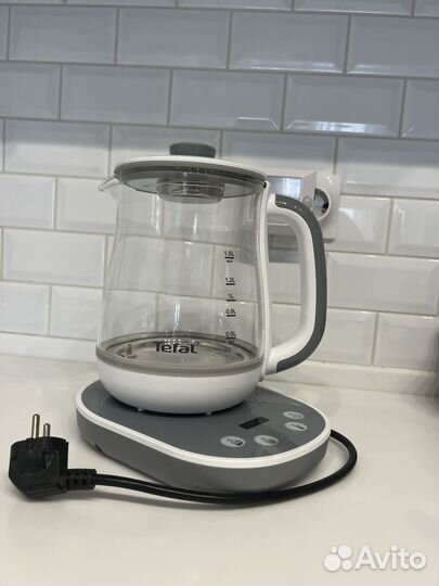 Чайник электрический новый