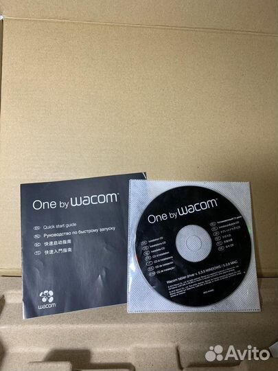 Графический планшет One by Wacom medium