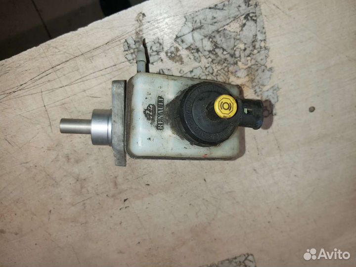 Цилиндр тормозной главный Renault Logan 2005-2014