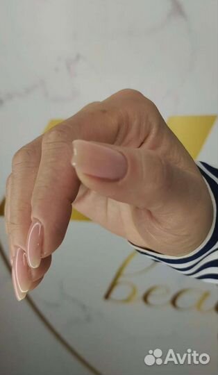 Мастер маникюра и педикюра