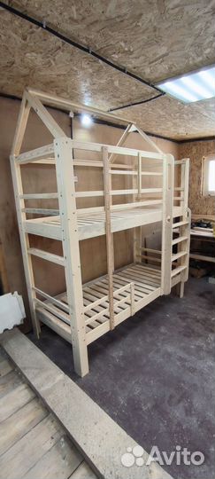 Детская кровать