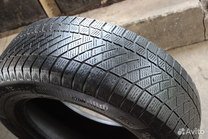 Continental ContiVikingContact 6 235/65 R17 108T
