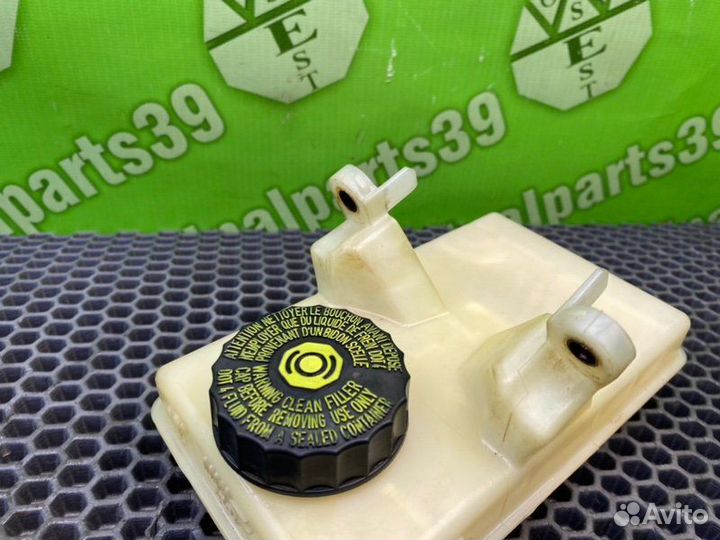 Бачок для тормозной жидкости Citroen C4 Picasso UD