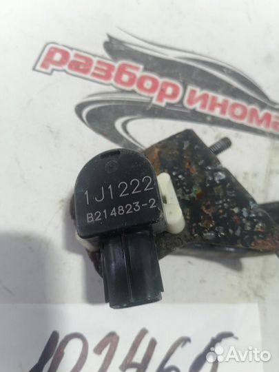 Датчик регулировки дорожного просвета Toyota Camry