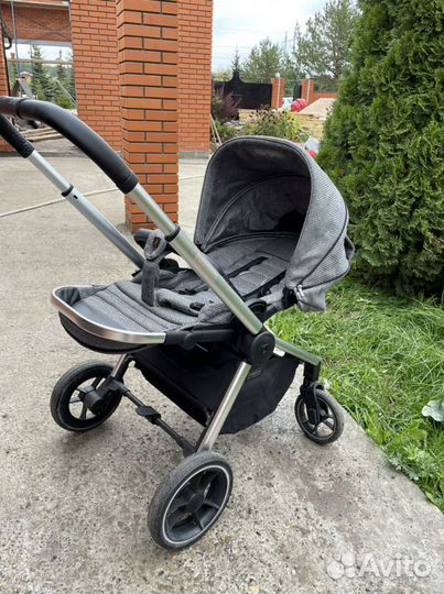 Прогулочная коляска Moon