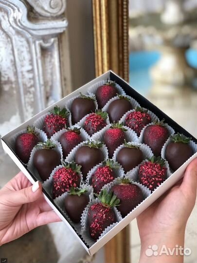 Набор из клубники в шоколаде