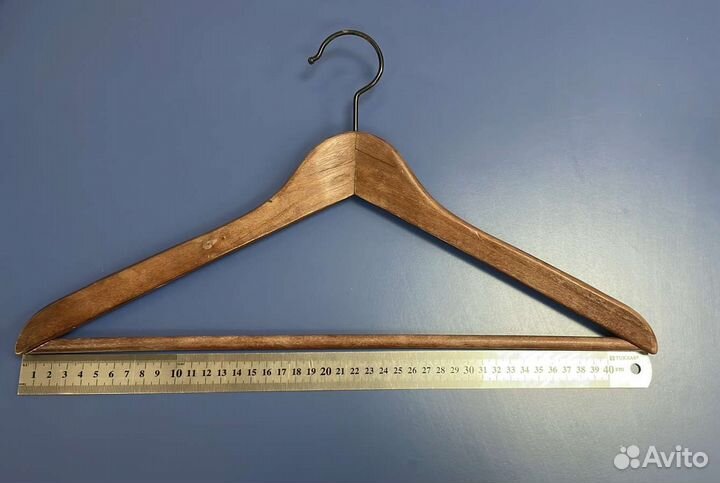 Плечики деревянные