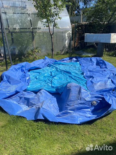 Надувной бассейн