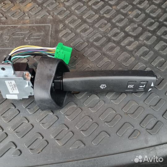 Переключатель дворников подрулевой volvo fh13