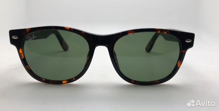 Солнцезащитные очки Ray Ban New Wayfarer 2132