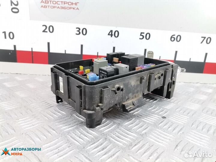 Блок реле Chevrolet Malibu 8 рест. 2016 23411475