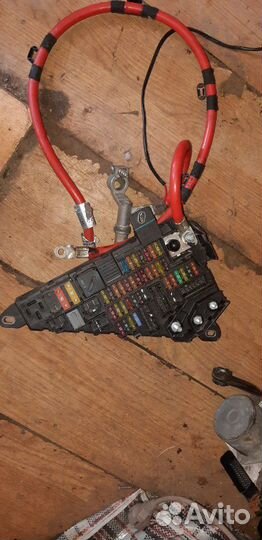 Блок предохранителей задняя бмв е63 bmw e64