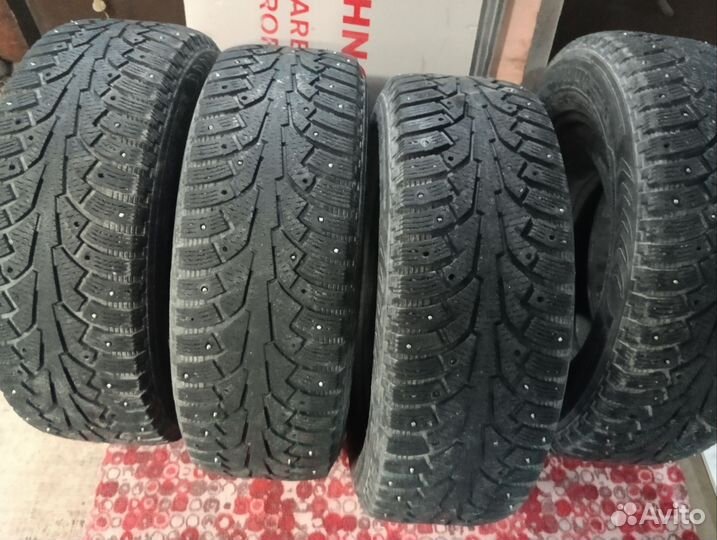 Nokian Tyres Hakkapeliitta 5 235/65 R17
