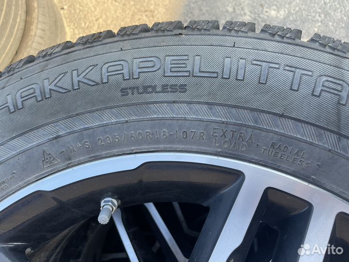 Nokian Tyres Hakkapeliitta R3 SUV 235/60 R18