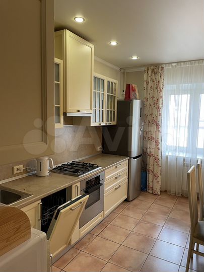 2-к. квартира, 60 м², 5/6 эт.