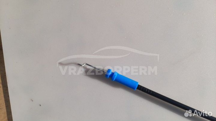 Трос открывания двери Toyota RAV 4