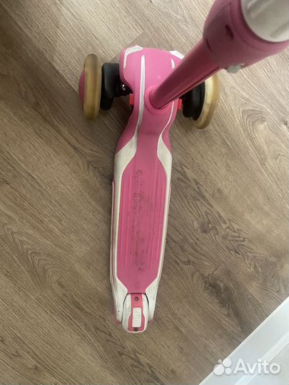 Детский трехколесный самокат