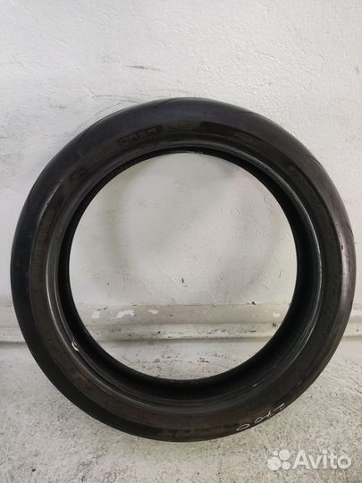 Мотошина Pirelli diablo supercorsa sp 120 70 r17