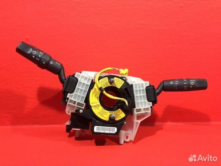 Переключатель подрулевой Mazda 3 BK Z6 VE 1.6L