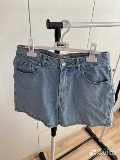 Женские джинсовые шорты