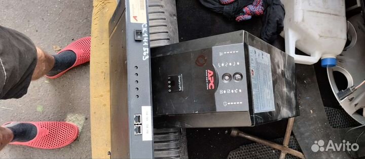 Источник бесперебойного питания