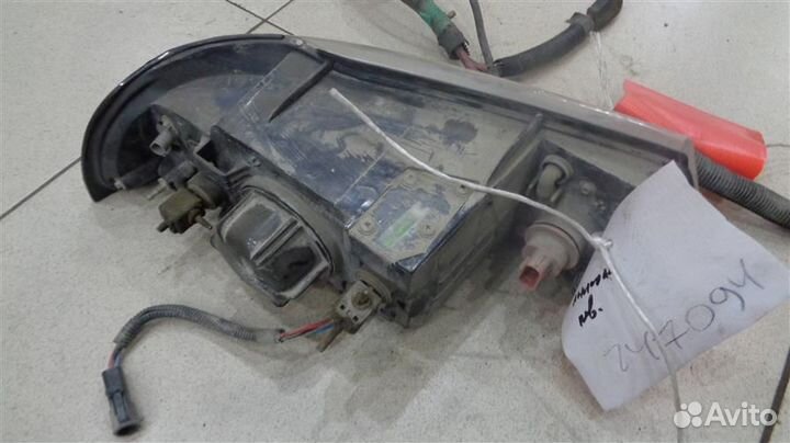 Фара левая Lincoln Navigator 1997-2003