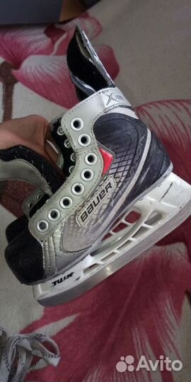 Хоккейные коньки bauer