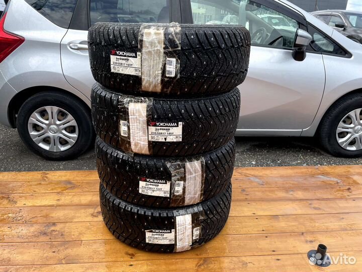 Yokohama IceGuard Stud IG65 235/55 R17 103T
