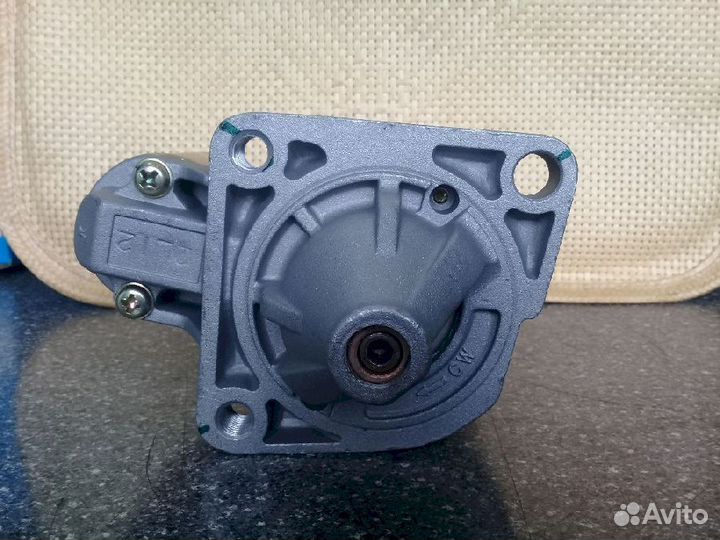 Стартер Новый не оригинал Mazda F85018400