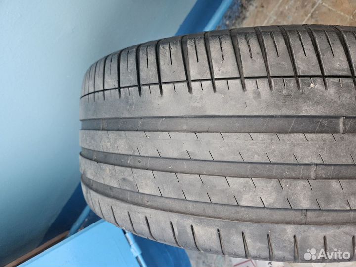 Michelin Pilot Sport 3 245/40 R19 98Y