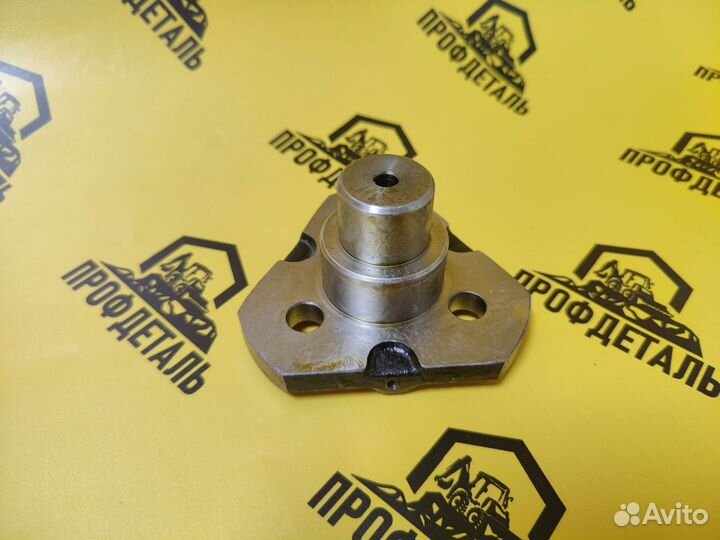 66013.4 Шкворень на экскаватор погрузчик