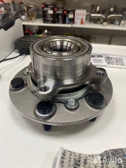 Ступица передняя в сборе LR mitsubishi L200