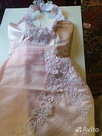 Вечернее платье