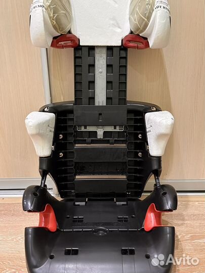 Автокресло Maxi-Cosi RodiFix AirProtect