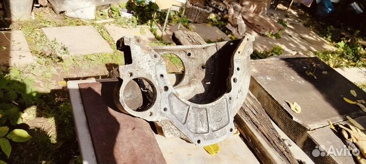 Картер сцепления газ-21