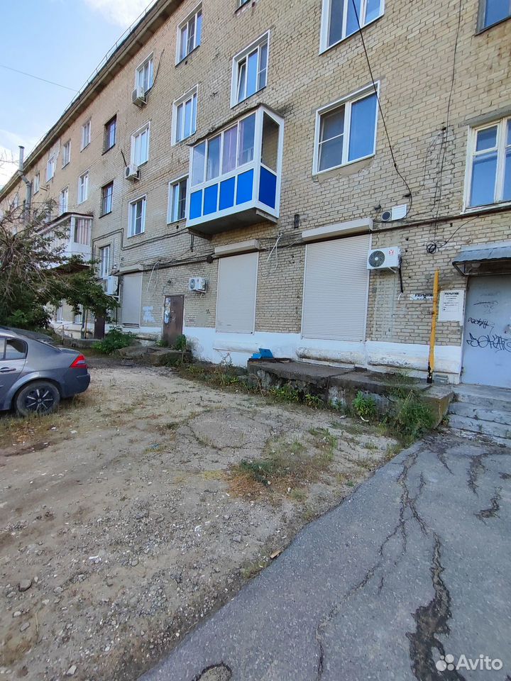 2-к. квартира, 57 м², 4/4 эт., Камышин