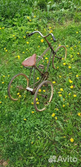 Трехколесный детский велосипед раритетный