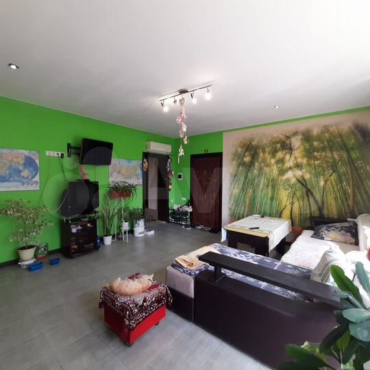 Дом 100 м² на участке 6 сот.