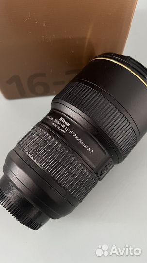 Объектив nikon
