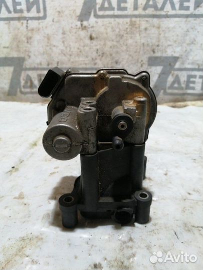 Впускной коллектор правый Volkswagen Touareg BKS