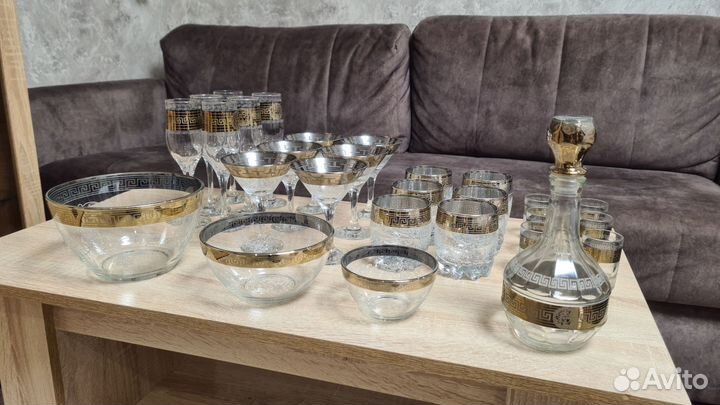 Набор бокалов, рюмок, фужеров