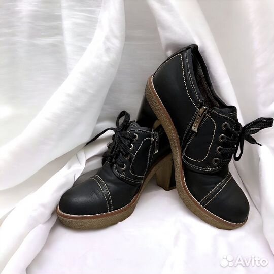 Кожаные ботильоны Betsy