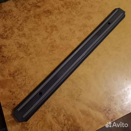 Магнит для ножей