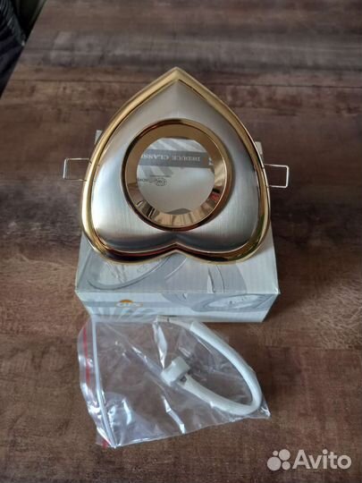 Светильник потолочный