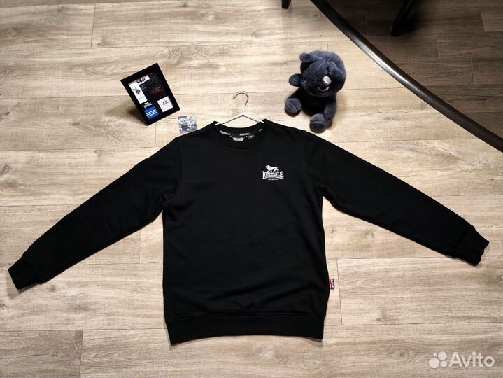 Свитшот lonsdale