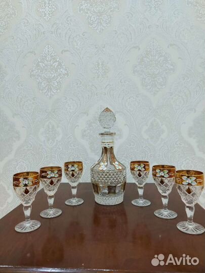 Набор графин и рюмки